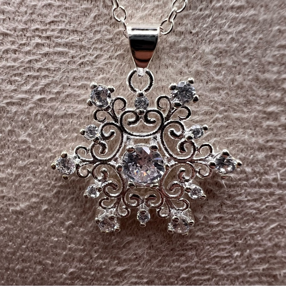 Snowflake Pendant Necklace - Picture 5 of 5
